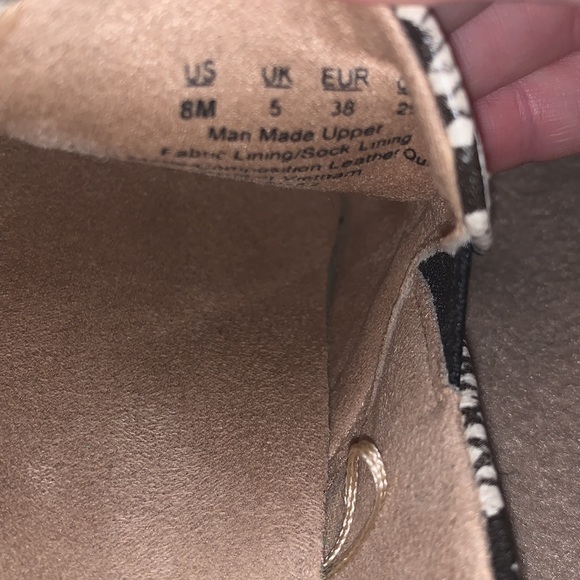 SOUL Naturalizer Trisha Python Print Loafers — 8 — Like New! - Picture 8 of 9